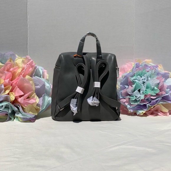 Backpack - Picture 2 of 2